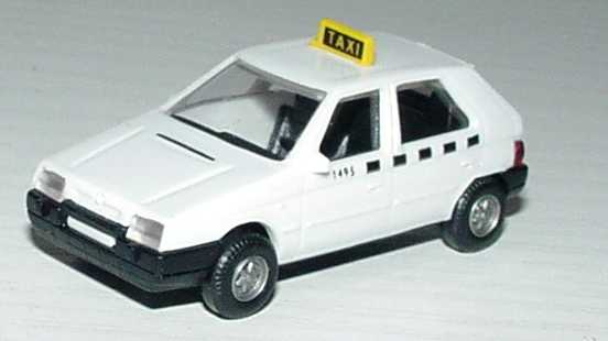 Foto 1:87 Skoda Favorit Taxi IGRA 630