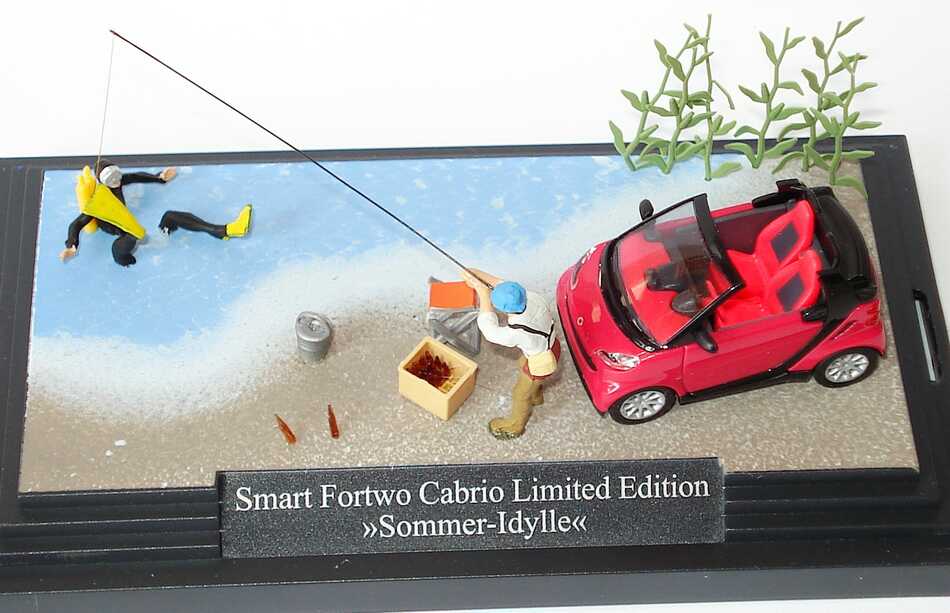 Foto 1:87 Smart Fortwo II Cabrio Sommerdiorama Sommer-Idylle Werbemodell Busch B66961393