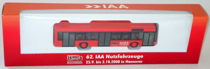 Foto 1:87 Solaris Urbino III rot 62. IAA Nutzfahrzeuge 2008 - Nutzfahrzeuge: Für alle unterwegs Rietze