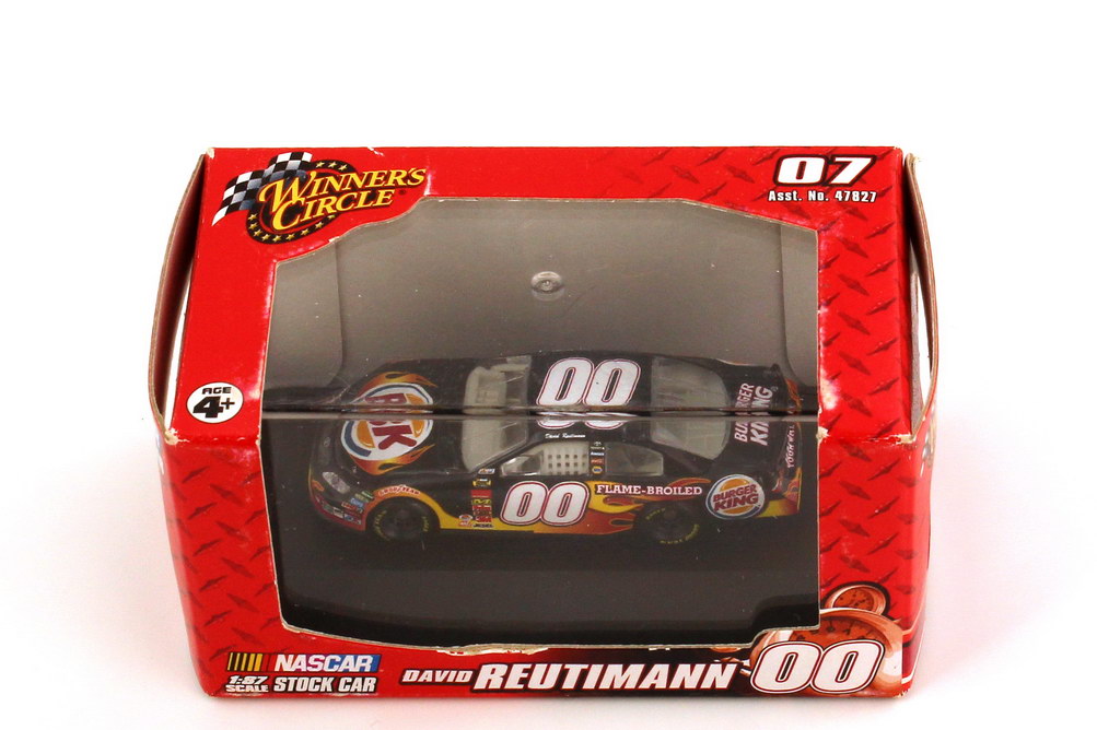 Foto 1:87 Toyota Camry NASCAR 2007 Michal Waltrip Racing, Burger King Nr.00, David Reutimann Winners Circle 64519