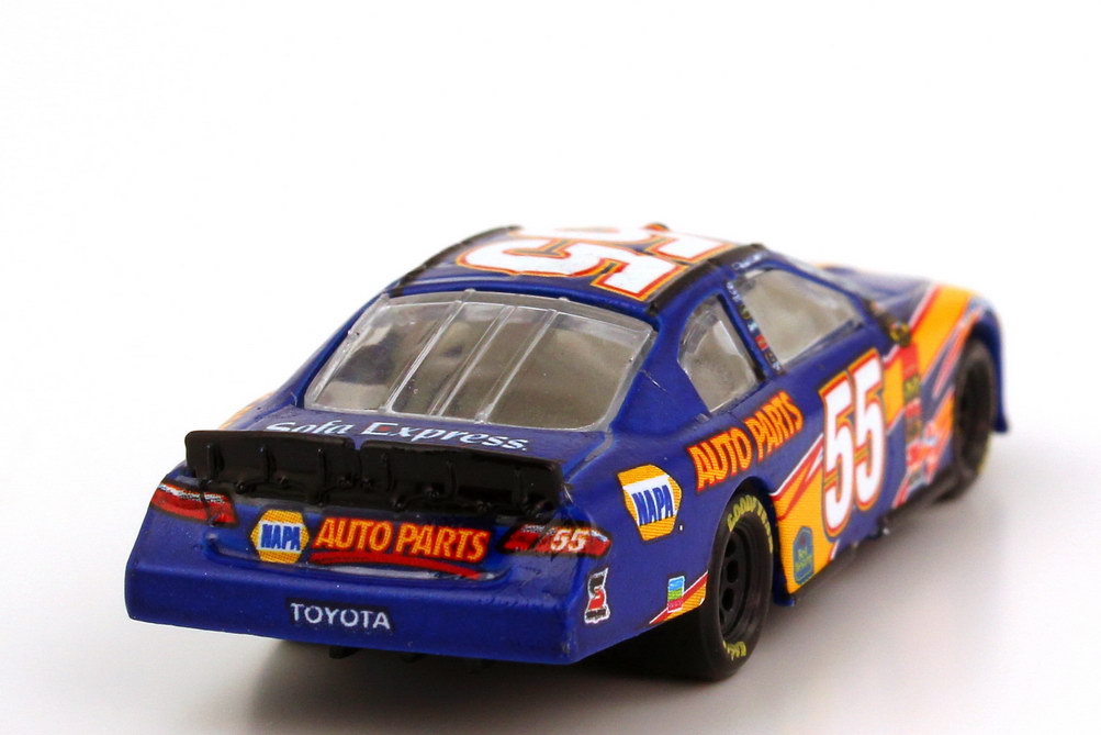 Foto 1:87 Toyota Camry NASCAR 2007 Michael Waltrip Racing, NAPA Auto Parts Nr.55, Michael Waltrip Winners Circle 47976
