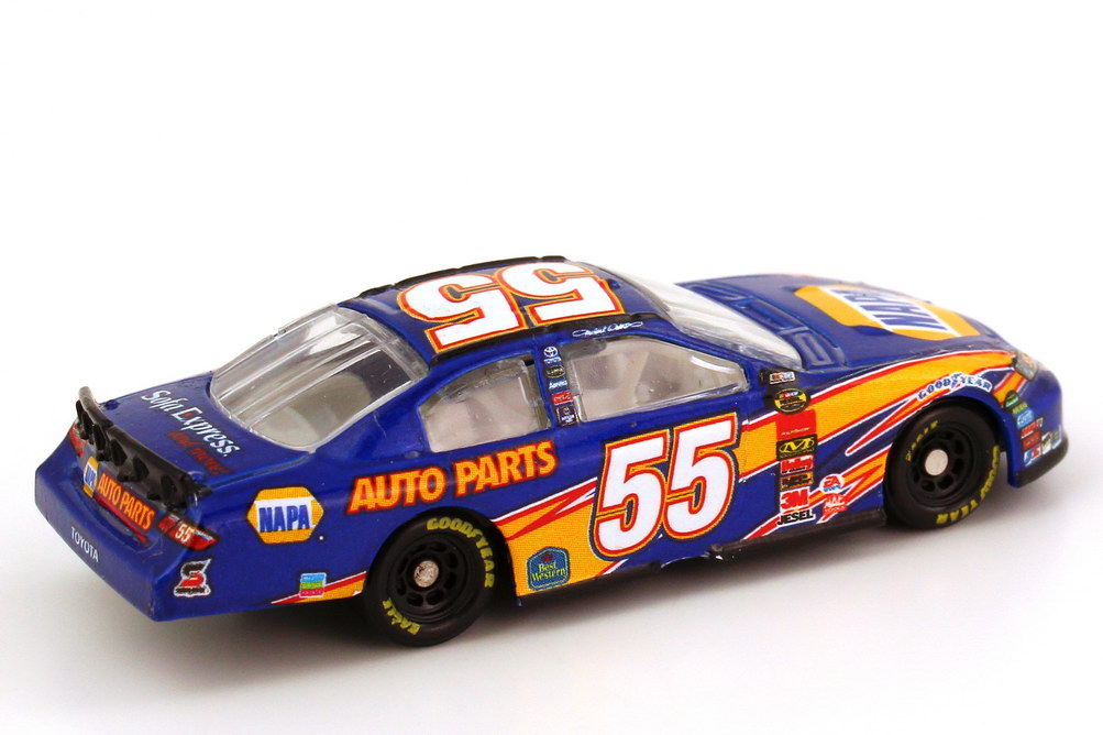 Foto 1:87 Toyota Camry NASCAR 2007 Michael Waltrip Racing, NAPA Auto Parts Nr.55, Michael Waltrip Winners Circle 47976
