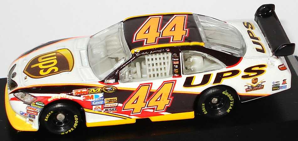 Foto 1:87 Toyota Camry NASCAR 2008 Michael Waltrip Racing, UPS Nr.44, Dale Jarrett Winners Circle 89914