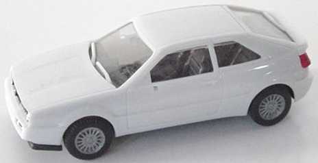 Foto 1:87 VW Corrado brillantweiß herpa 2067