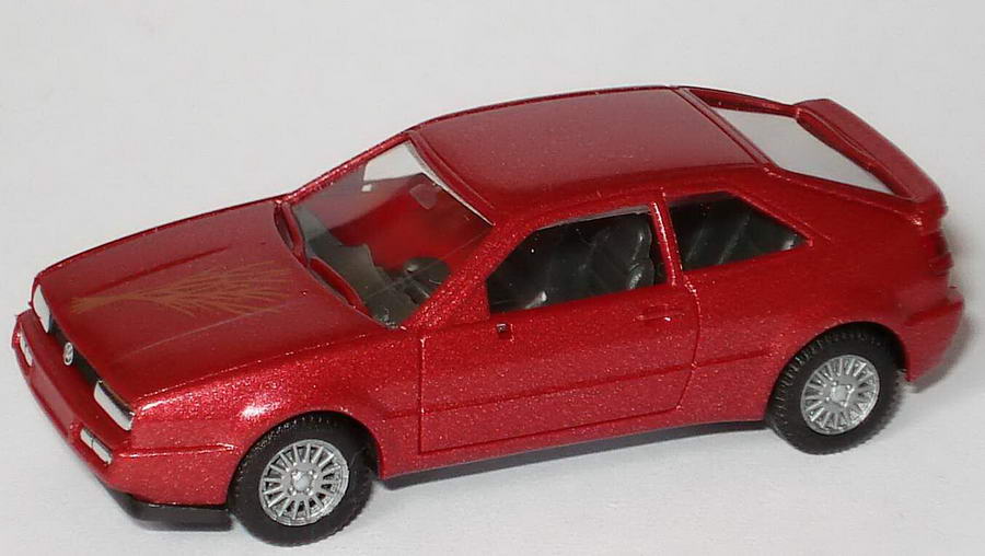 Foto 1:87 VW Corrado kupferrotmet., Haubendruck Mistelzweig herpa 030670/168946
