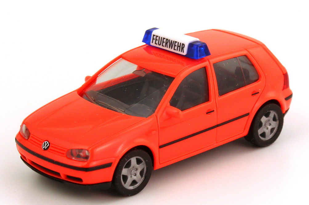 Foto 1:87 VW Golf IV 4türig Feuerwehr tagesleuchtrot herpa 044479