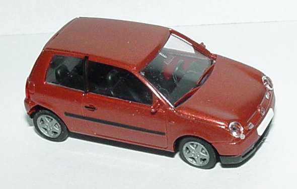 Foto 1:87 VW Lupo 3L TDI weinrot-met. AMW/AWM 0629