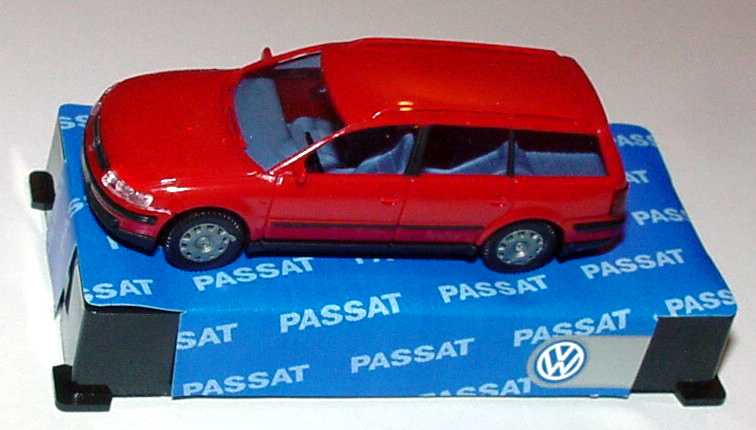 Foto 1:87 VW Passat ´97 Variant altrot Werbemodell AMW/AWM