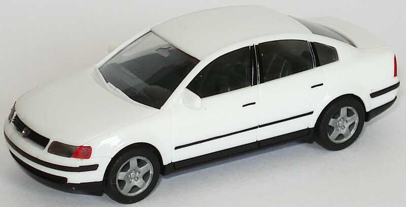 Foto 1:87 VW Passat ´97 weiß herpa 022200