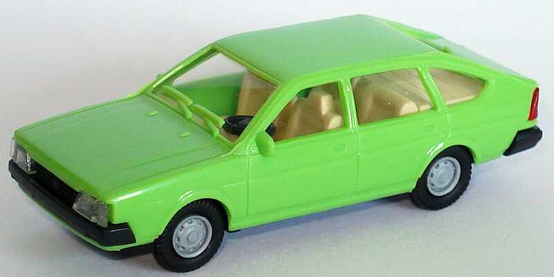 Foto 1:87 VW Passat II Fließheck maigrün euromodell