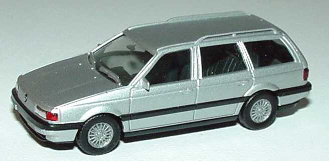 Foto 1:87 VW Passat Variant GL (Typ B3) silber-met. herpa 3083