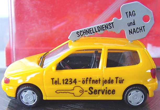 Foto 1:87 VW Polo 2türig Schlüssel-Service orange herpa 178709