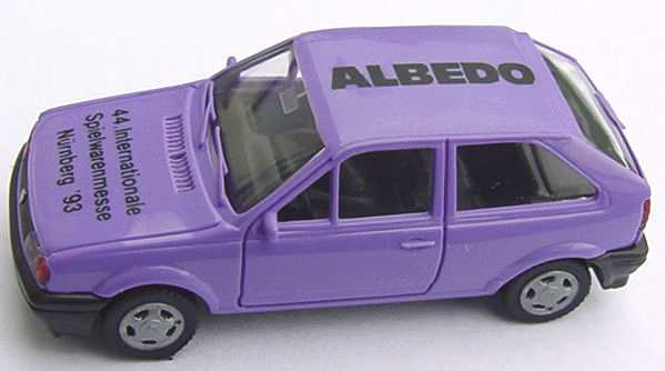 Foto 1:87 VW Polo Coupé lila Albedo, 44. Int. Spielwarenmesse Nürnberg ´93 Albedo