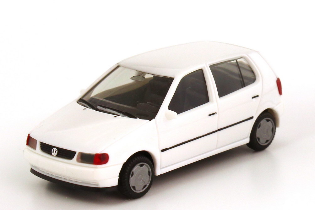 Foto 1:87 VW Polo III 4türig (Typ 6N) weiß herpa 021753