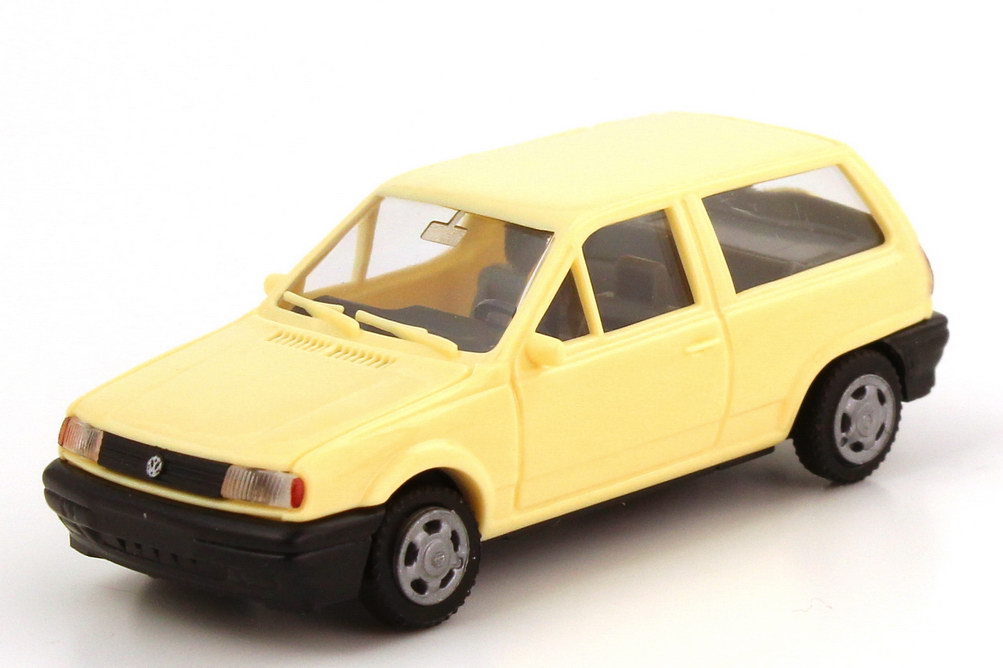 Foto 1:87 VW Polo II Steilheck (Typ 86C) hellelfenbein AMW/AWM 0040