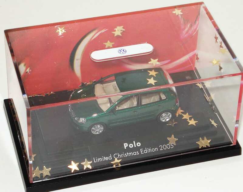Foto 1:87 VW Polo IV Facelift 2005 (9N3) 4türig grün-met. mit goldenen Sternen Limited Christmas Edition 2005 Werbemodell Wiking 814902000