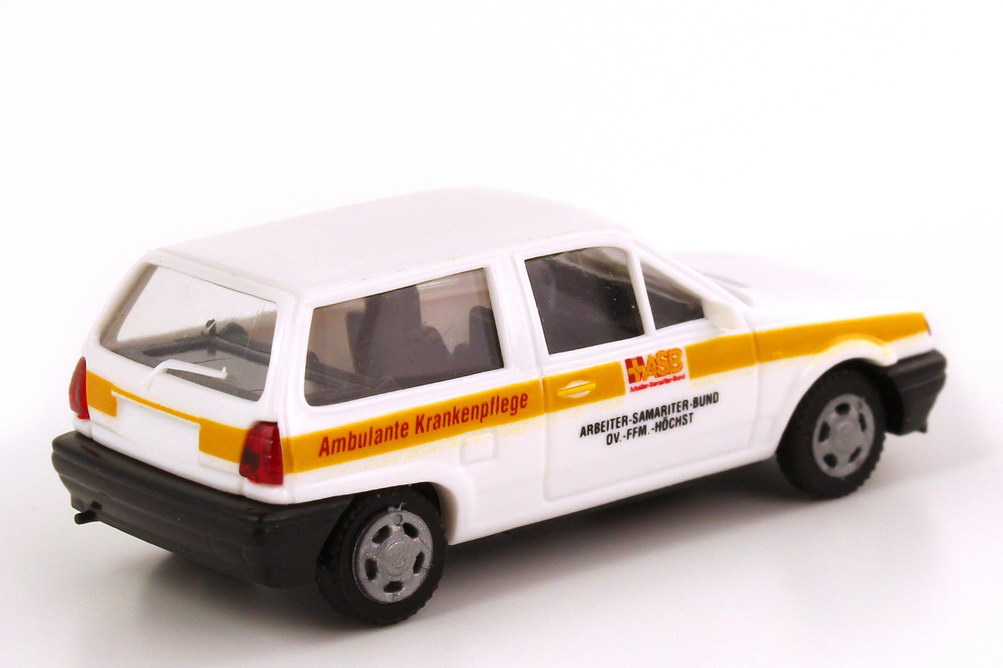 Foto 1:87 VW Polo II Steilheck (Typ 86C) ASB Ortsverband Frankfurt-Höchst AMW/AWM 72028