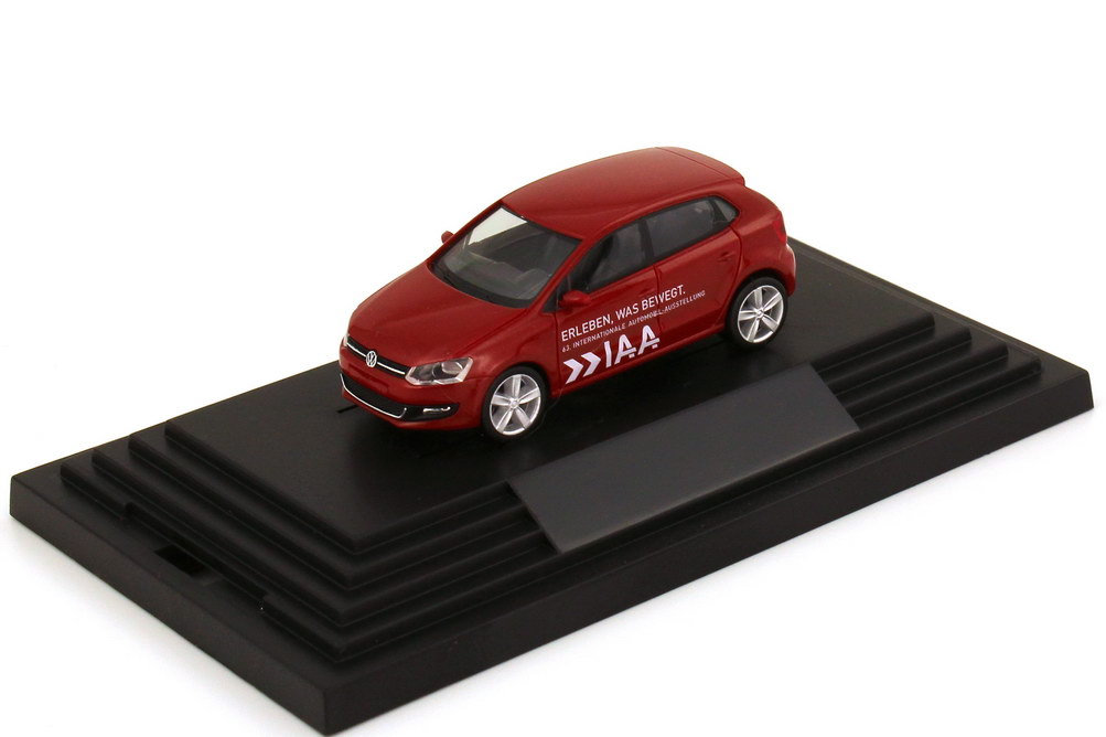 Foto 1:87 VW Polo V 2009 4türig TDI rot-met. 63. IAA 2009 - Erleben was bewegt. VW - herpa 6R0 099 301 A