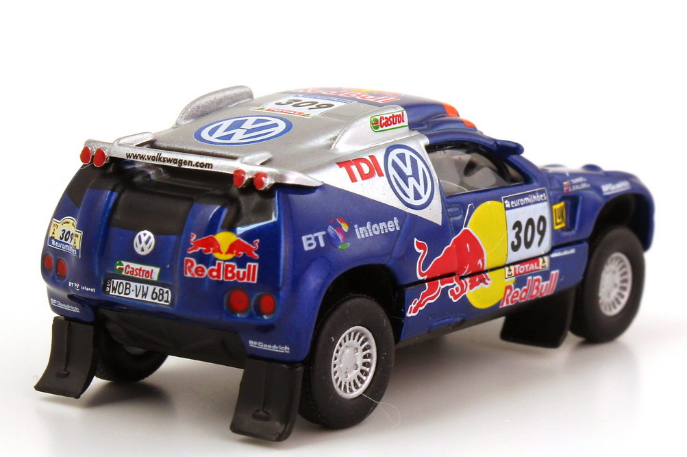 Foto 1:87 VW Race Touareg 2 Rallye Dakar 2006 VW TDI, Red Bull Nr.309, Miller / Zitzewitz Schuco AusSet25301