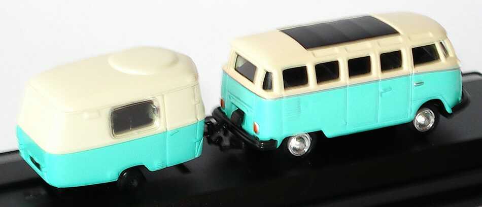 Foto 1:87 VW T1 Bus Samba türkis/beige mit Wohnwagen Malibu International 06000