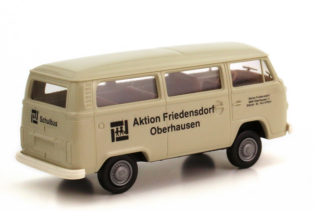 Foto 1:87 VW T2 (T2b) Bus Aktion Friedensdorf Oberhausen, Schulbus grau Brekina 9308