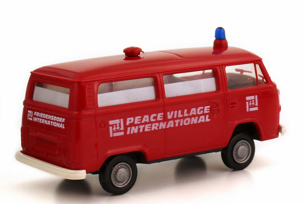 Foto 1:87 VW T2 (T2b) Bus Feuerwehr Rettungswagen Friedensdorf International, Peace Village International rot Brekina