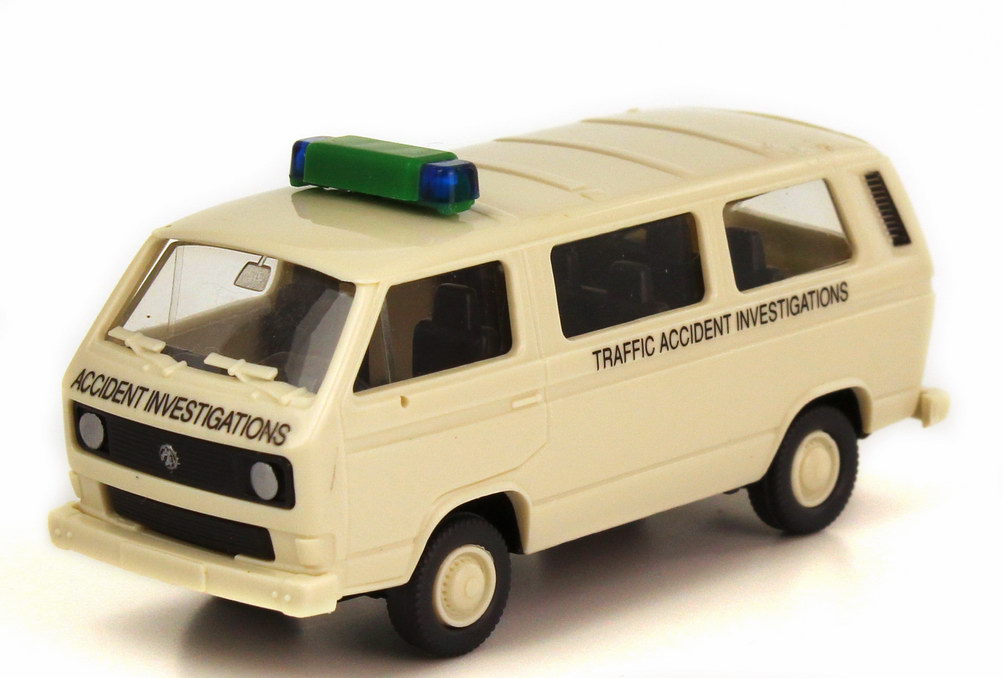 Foto 1:87 VW T3 Bus Syncro US Army Military Police Traffic Accident Investigation Roco Minitanks AusSet577