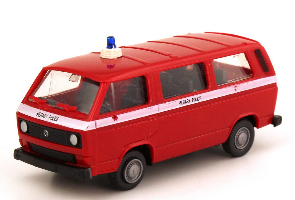 Foto 1:87 VW T3 Bus US Army Military Police rot Roco Minitanks AusSet814