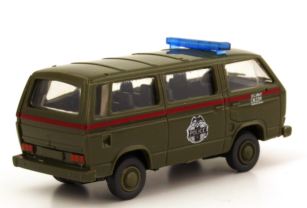 Foto 1:87 VW T3 Bus Syncro US Army Military Police olivgrün Roco Minitanks AusSet577