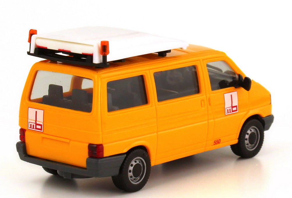 Foto 1:87 VW T4 Bus Schwertransport-Begleitfahrzeug BF3 Max Bögl herpa 046367