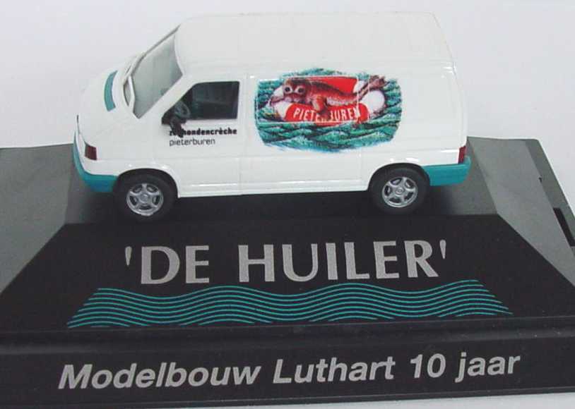 Foto 1:87 VW T4 Kasten Peterburen, de Huiler herpa