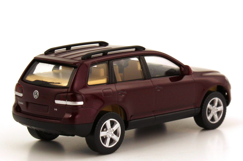 Foto 1:87 VW Touareg I Facelift (Typ 7L GP) sierrarot-perleffekt Wiking 06040