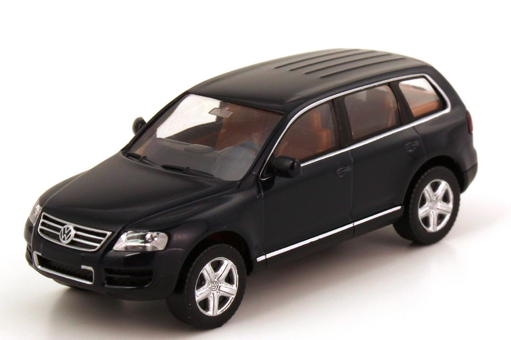 Foto 1:87 VW Touareg I V10 TDI (Typ 7L) perlblau Wiking 06001