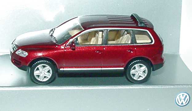 Foto 1:87 VW Touareg dunkelrot-met. Werbemodell Wiking 7L0099301???
