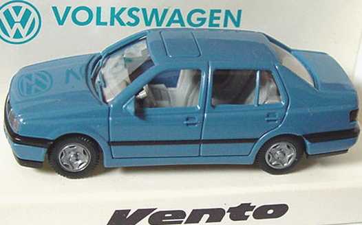 Foto 1:87 VW Vento blau Werbemodell Wiking