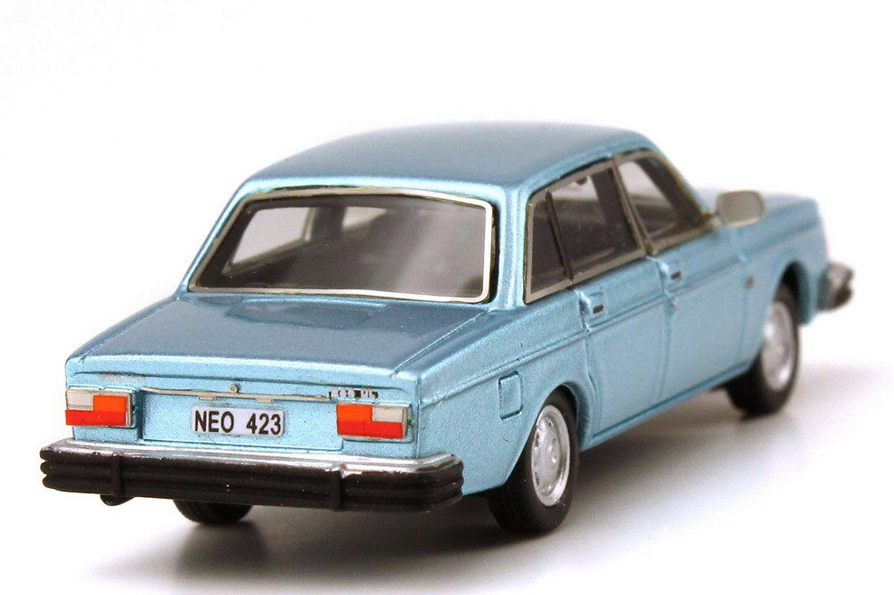 Foto 1:87 Volvo 244 DL blau-met. - 1 of 500 NEO Scale Models 87423