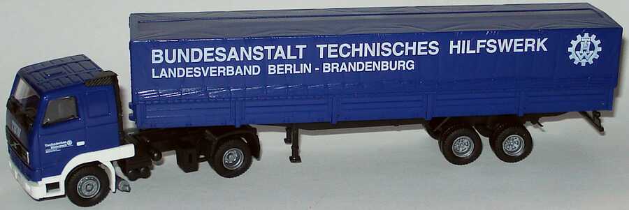 Foto 1:87 Volvo FH 12 PPSzg 2/3 THW Landesverband Berlin-Brandenburg Roco 1636