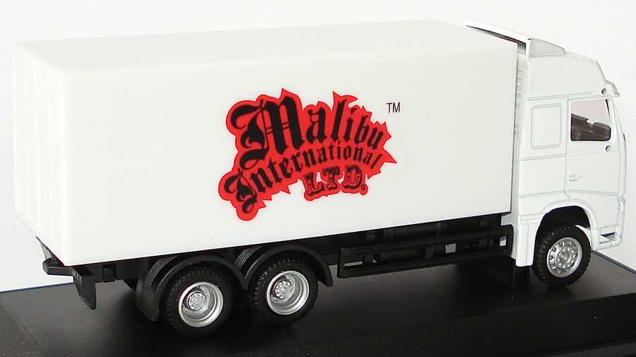 Foto 1:87 Volvo FH 16 Facelift Globetrotter XL 3a Ko-Lkw Malibu International Ltd. weiß Malibu International 06400