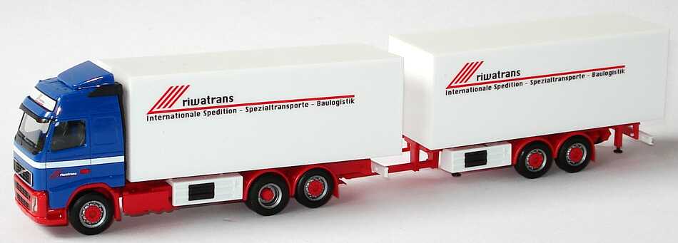Foto 1:87 Volvo FH 16 Facelift Globetrotter XL TanKoHgz 3/2 Riwatrans herpa 152785