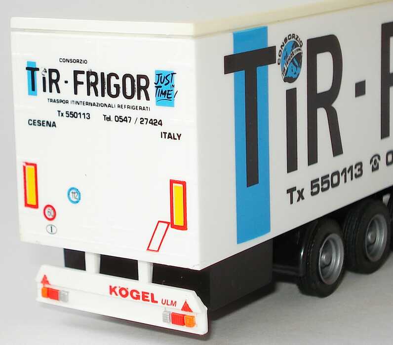 Foto 1:87 Volvo FH Globetrotter Fv Cv KükoSzg 2/3 TiR-Frigor - Just in Time! Albedo 320010