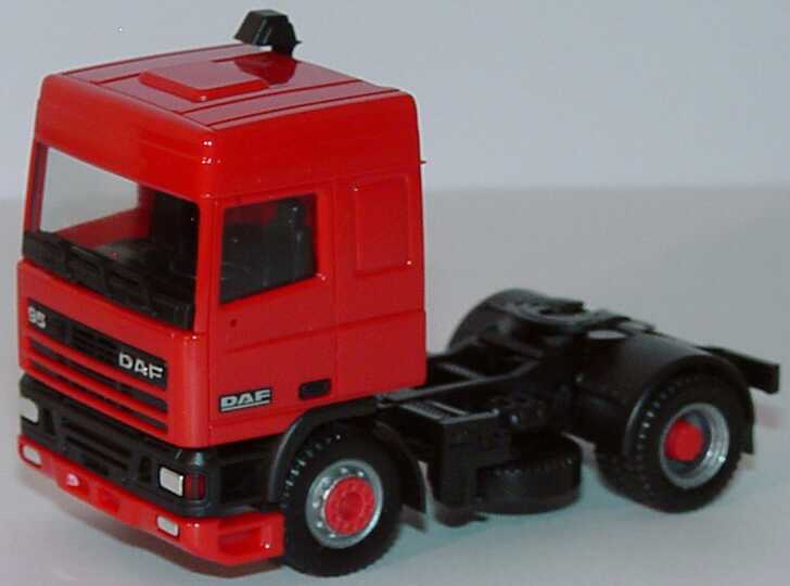 Foto 1:87 Zugmaschinen-Edition DAF (DAF 3300 SC orange + DAF 95 SC rot + DAF 95 SSC weinrot) herpa 186179