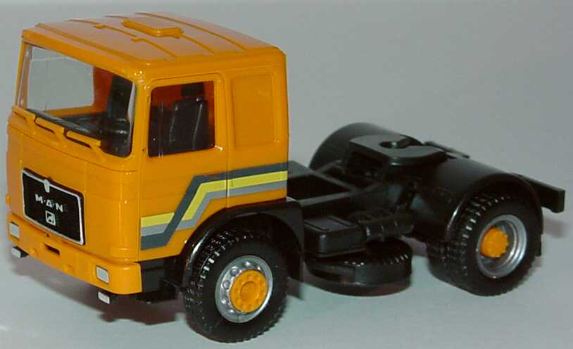 Foto 1:87 Zugmaschinen-Edition MAN (MAN F8 orange + MAN F90 Fv Cv rot + MAN F2000 Hochdach Fv Cv weinrot) herpa 186193