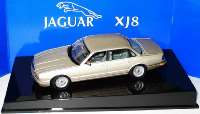 Vorschaubild Jaguar_XJ8 (X308)